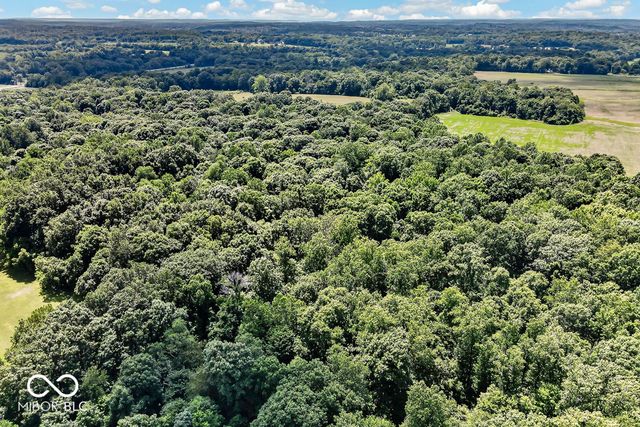 6888 S State Road 44, Martinsville, IN 46151