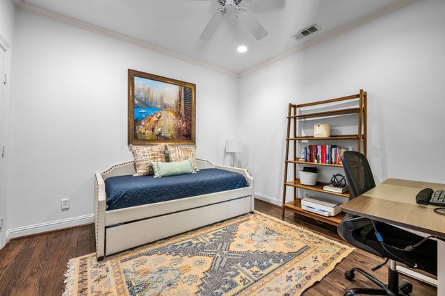 5743 Kenwood Avenue, Dallas, TX 75206