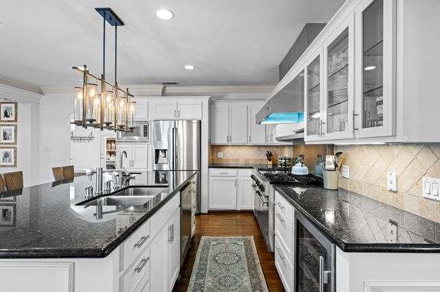 5743 Kenwood Avenue, Dallas, TX 75206