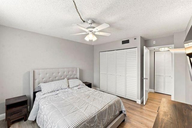 5260 NW 2nd Avenue Unit 204, Boca Raton, FL 33487