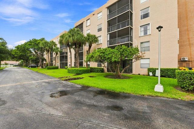 5260 NW 2nd Avenue Unit 204, Boca Raton, FL 33487