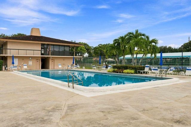 5260 NW 2nd Avenue Unit 204, Boca Raton, FL 33487