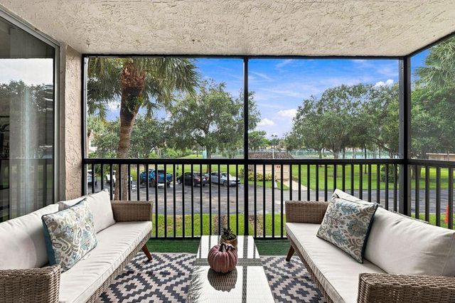 5260 NW 2nd Avenue Unit 204, Boca Raton, FL 33487
