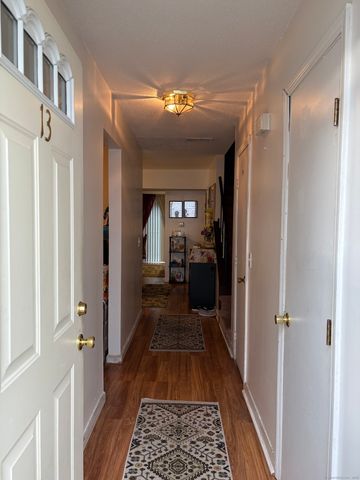 25 Padanaram Road APT 13, Danbury, CT 06811