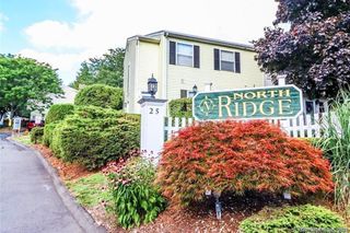 25 Padanaram Road APT 13, Danbury, CT 06811