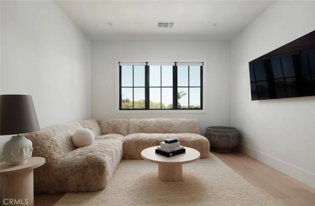 1423 Mariners, Newport Beach, CA 92660