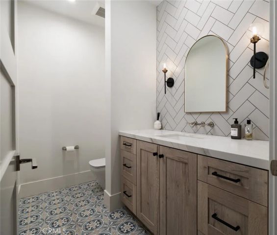 1423 Mariners, Newport Beach, CA 92660