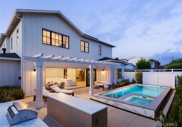 1423 Mariners, Newport Beach, CA 92660