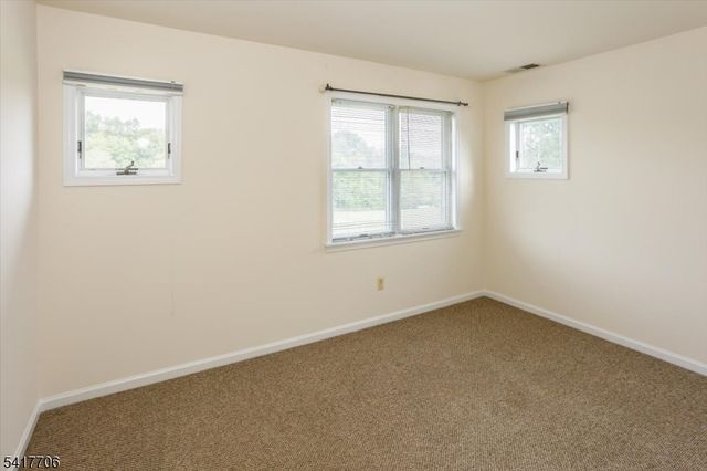 93 Park Edge, Berkeley Heights Twp., NJ 07922