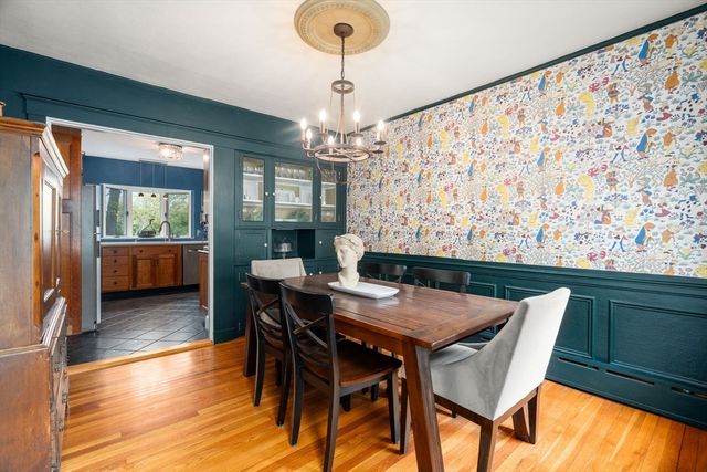 98 Brook Street, Wellesley, MA 02482