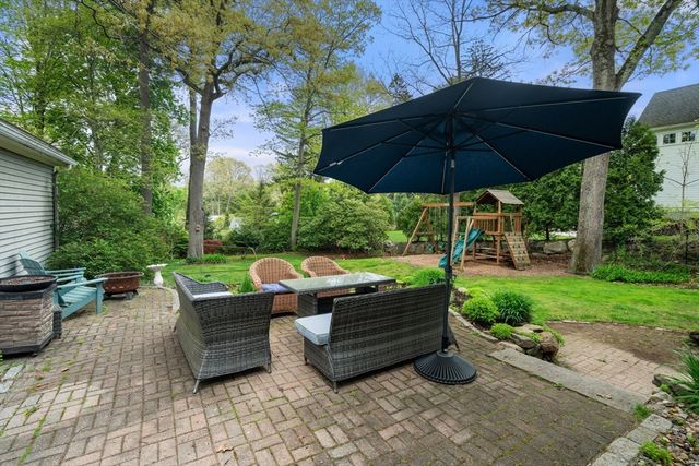 98 Brook Street, Wellesley, MA 02482