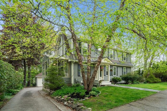 98 Brook Street, Wellesley, MA 02482