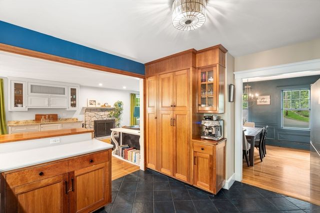 98 Brook Street, Wellesley, MA 02482