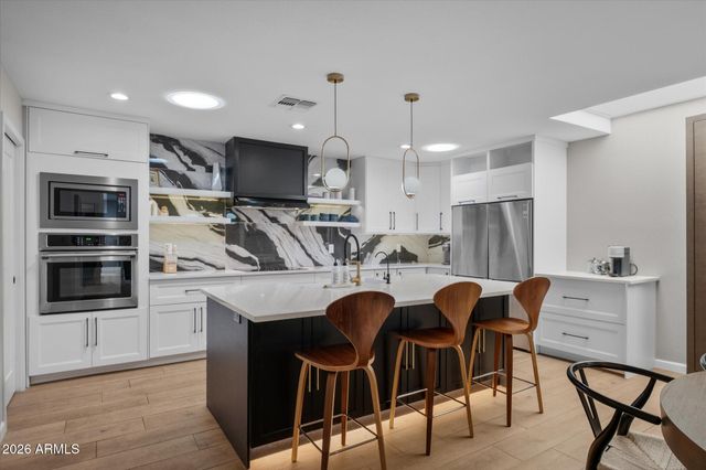 8023 E VIA DEL DESIERTO --, Scottsdale, AZ 85258