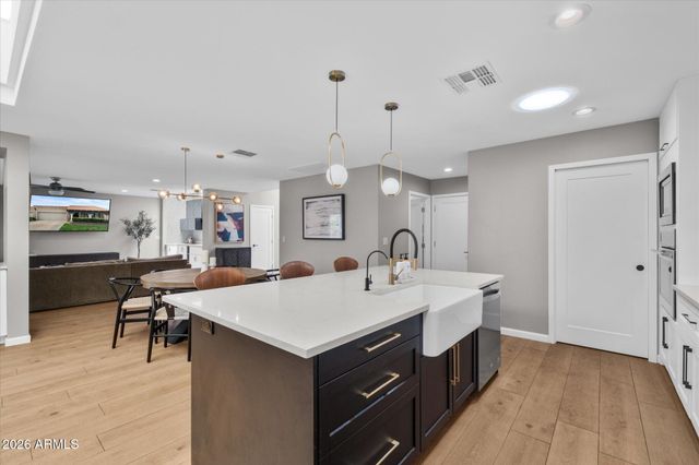 8023 E VIA DEL DESIERTO --, Scottsdale, AZ 85258