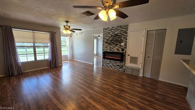 217 Beth Stacey BLVD, Lehigh Acres, FL 33936