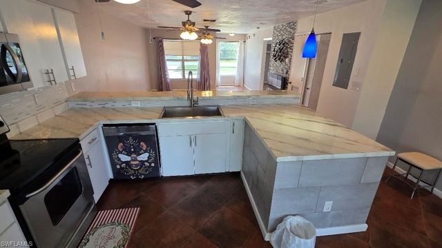 217 Beth Stacey BLVD, Lehigh Acres, FL 33936