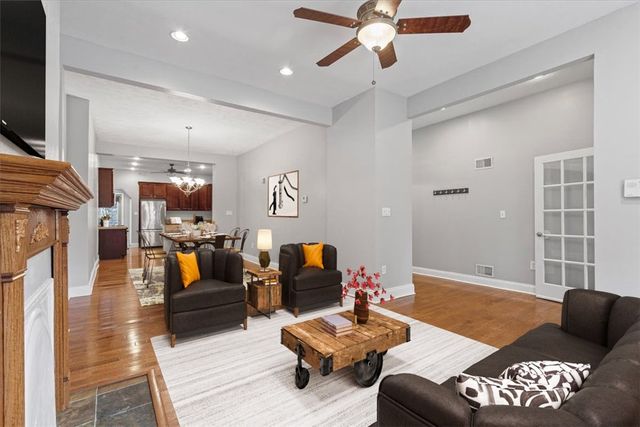 1302 Sarah St, South Side, PA 15203