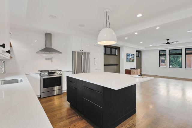 248 E 4th Avenue, Columbus, OH 43201