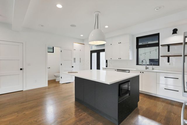 248 E 4th Avenue, Columbus, OH 43201