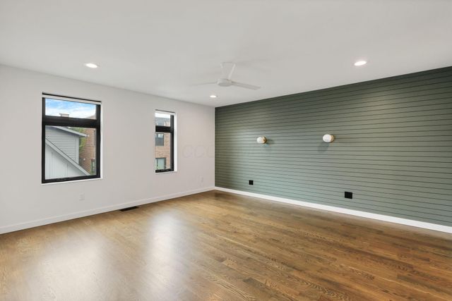 248 E 4th Avenue, Columbus, OH 43201