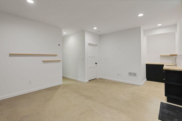 248 E 4th Avenue, Columbus, OH 43201