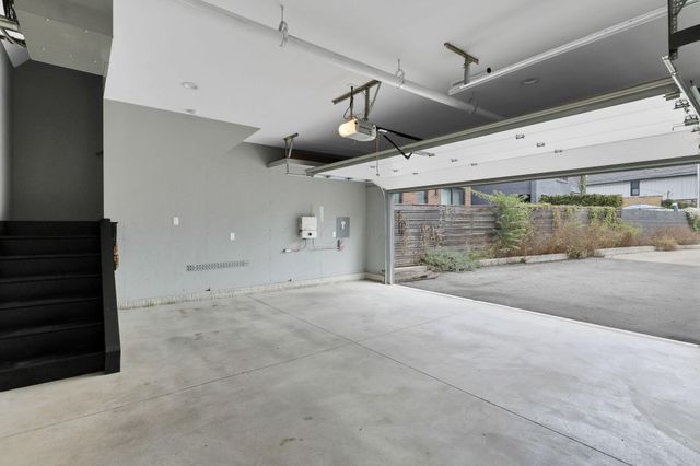 248 E 4th Avenue, Columbus, OH 43201
