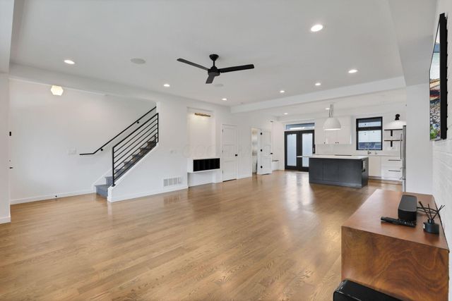 248 E 4th Avenue, Columbus, OH 43201