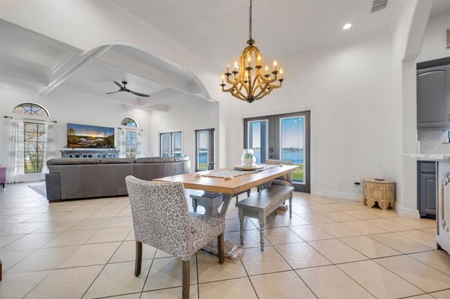 7433 State Highway 155, Frankston, TX 75763