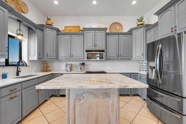 7433 State Highway 155, Frankston, TX 75763