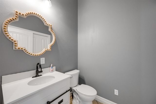 7433 State Highway 155, Frankston, TX 75763