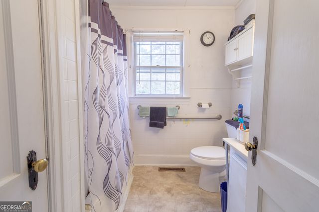 317 Georgia Avenue, Winder, GA 30680