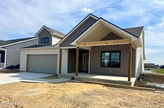 1324 Limerick Lane, Waterville, OH 43566