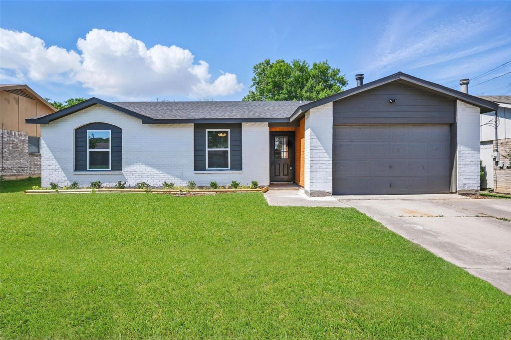 7201 Harwick Lane, North Richland Hills, TX 76182