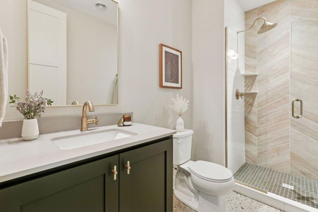 5571 Rolling Hills Parkway, Victoria, MN 55318