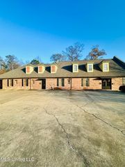 505 Avalon Way, Suite B-11, Brandon, MS 39047