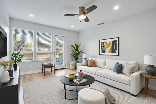 9513 DARIEN AVENUE 9513, Orlando, FL 32817