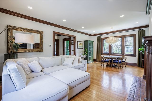75 Southern Parkway, Brighton, NY 14618