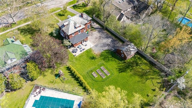 75 Southern Parkway, Brighton, NY 14618