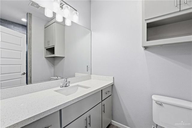 417 E Acacia Street, Alamo, TX 78516