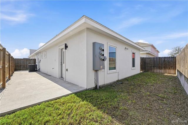 417 E Acacia Street, Alamo, TX 78516