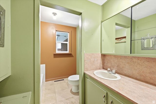98 DIXIE AVE, Layton, UT 84041