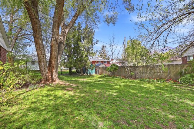 98 DIXIE AVE, Layton, UT 84041