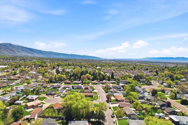 98 DIXIE AVE, Layton, UT 84041