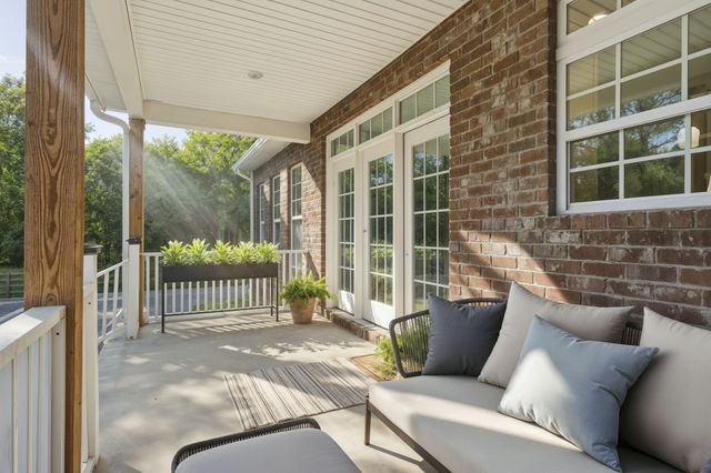 8347 Horseshoe Rd, Cross Plains, TN 37049