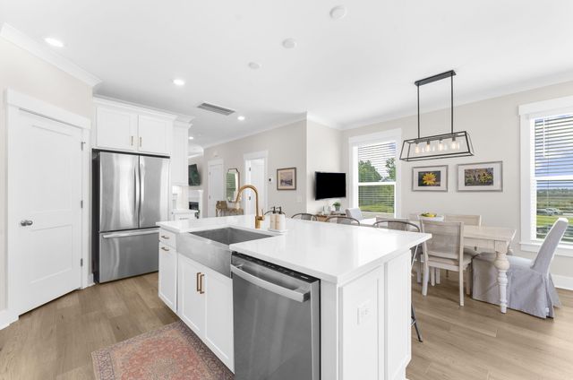 422 Katies Scenic Court, Charleston, SC 29492