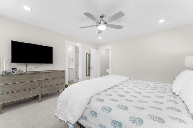 422 Katies Scenic Court, Charleston, SC 29492