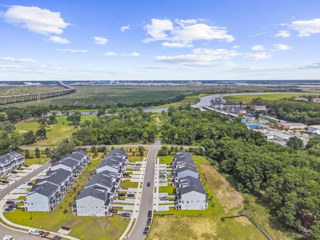 422 Katies Scenic Court, Charleston, SC 29492