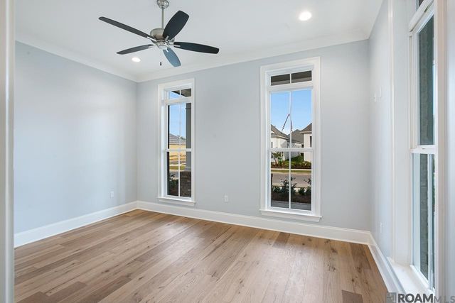 437 Glenthorne Dr, Gonzales, LA 70737