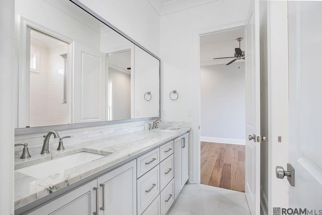 437 Glenthorne Dr, Gonzales, LA 70737